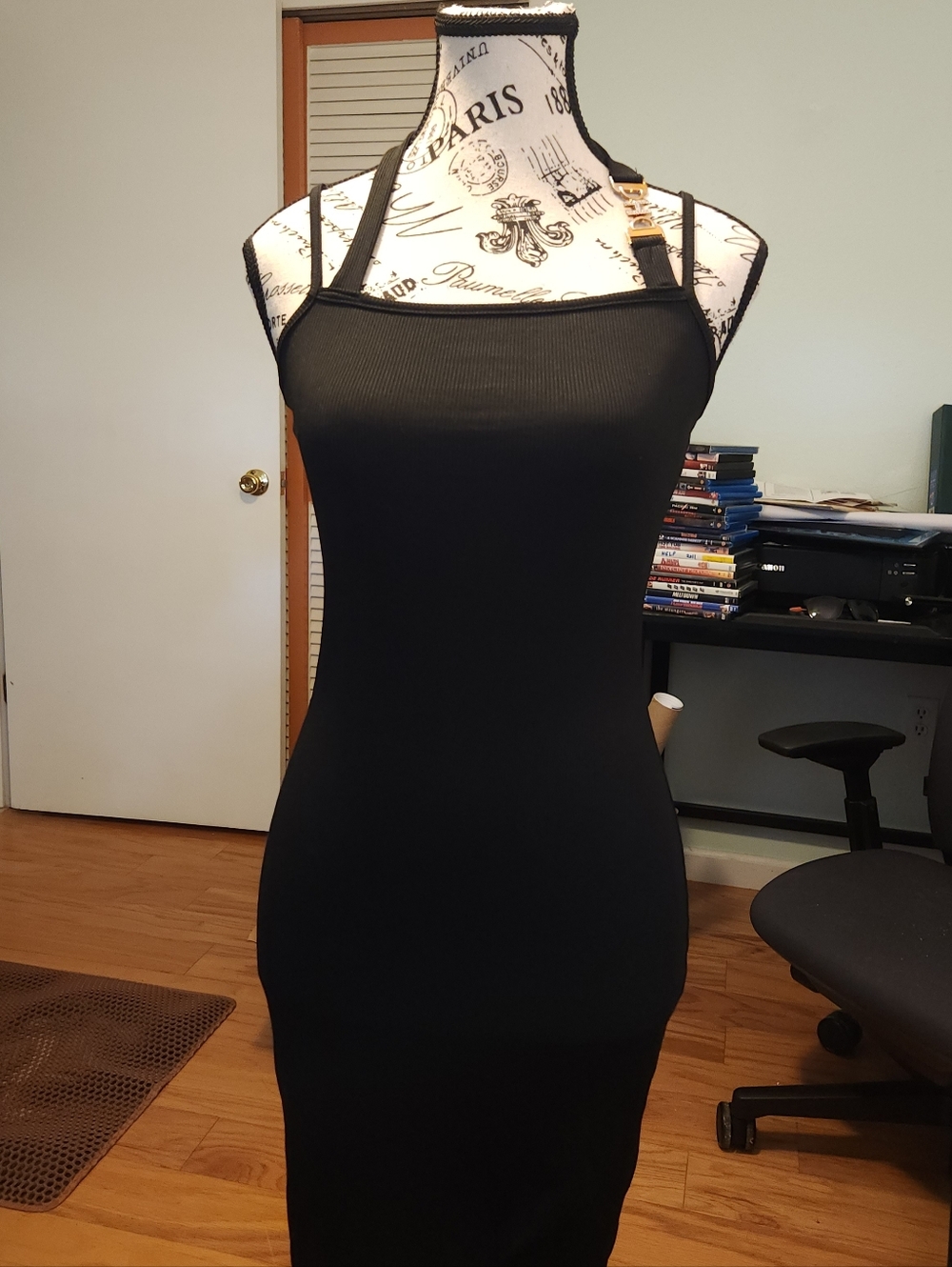 Black Halter Midi Dress — Sleek Womens Bodycon